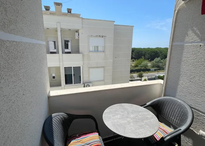 Breeze Of Lalez Apartmán Plazhi San Pietro